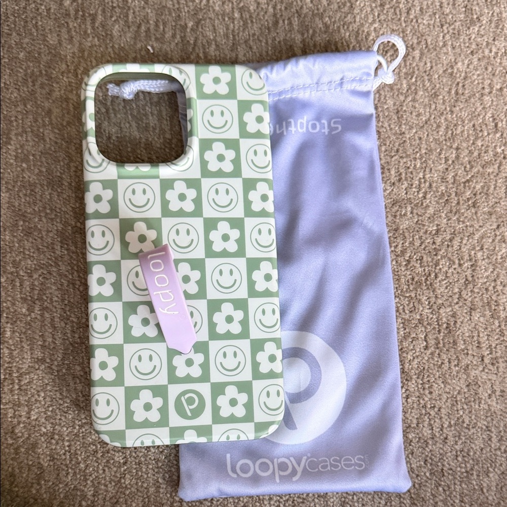 Loopy Case Green and White Smiley Phone Case